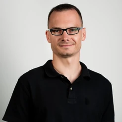 Piotr Żurawski